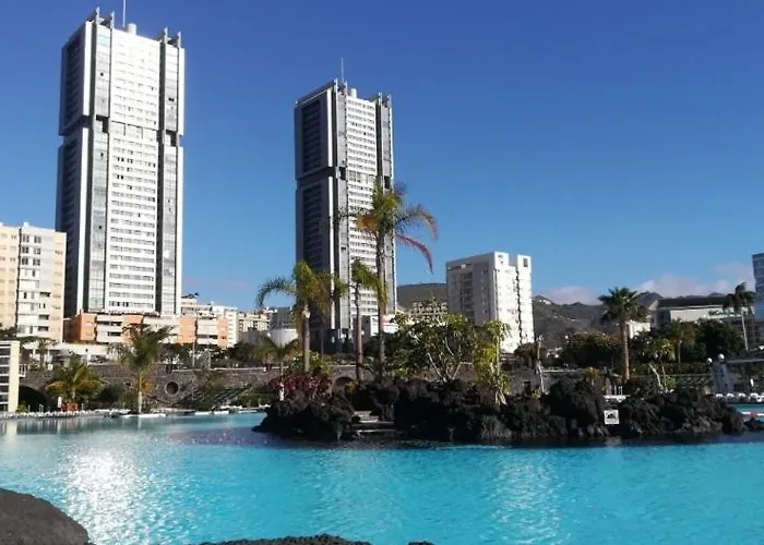 Cruz * Santa Cruz de Tenerife